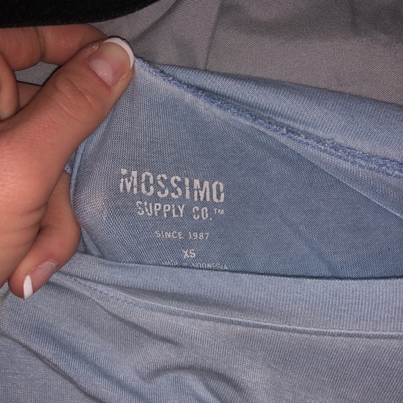 Blue top - Picture 2 of 3